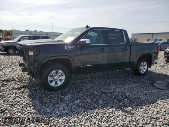 2024 GMC Sierra 1500 SLE with VIN 3GTPHBEK1RG388071, listed as a Copart auction lot 61762845 with 28,643 mi miles and Clean title. Bid and sale history available at DreamBid. Image 1.