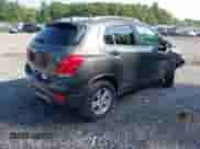 2018 Chevrolet Trax LT с VIN 3GNCJPSB6JL163037, выставлен на аукционе IAAI как лот 42827674 с пробегом 87 628 миль миль и . История ставок и продаж доступна на DreamBid. Изображение 4.