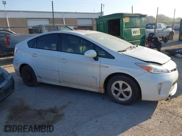 2014 Toyota Prius Four with VIN JTDKN3DU5E0384941, listed as a IAAI auction lot 43315821 with 243,170 mi miles and . Bid and sale history available at DreamBid. Image 13.