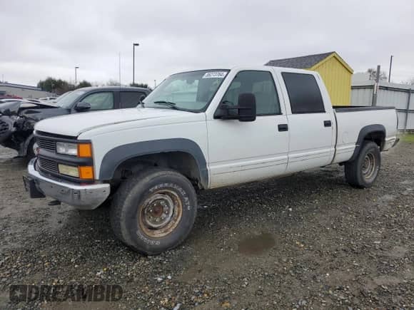 1991 Chevrolet Silverado 3500 с VIN 2GCHC39N5M1187109, выставлен на аукционе Copart как лот 86273764 с пробегом 204 436 миль миль и Чистый • Clean title. История ставок и продаж доступна на DreamBid. Изображение 1.