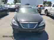 2009 Hyundai Genesis с VIN KMHGC46F79U032048, выставлен на аукционе Copart как лот 69056755 с пробегом 98 008 миль миль и Списание • Salvage title. История ставок и продаж доступна на DreamBid. Изображение 5.