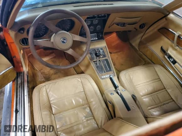 1976 Chevrolet Corvette с VIN 1Z37L6S427043, выставлен на аукционе Copart как лот 44618805 с пробегом 63 566 миль миль и Чистый • Clean title. История ставок и продаж доступна на DreamBid. Изображение 8.