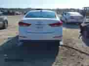 2018 Hyundai Elantra SEL с VIN 5NPD84LF6JH356927, выставлен на аукционе IAAI как лот 43284748 с пробегом 106 697 миль миль и . История ставок и продаж доступна на DreamBid. Изображение 16.