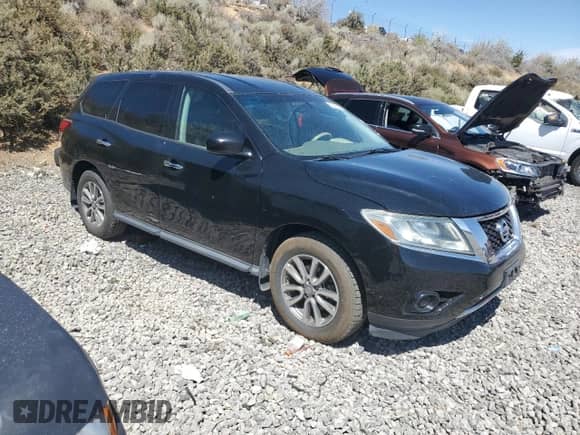 2013 Nissan Pathfinder S with VIN 5N1AR2MM6DC615414, listed as a Copart auction lot 68288845 with 132,723 mi miles and Salvage title. Bid and sale history available at DreamBid. Image 4.