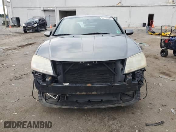 2012 Dodge Avenger SXT Plus with VIN 1C3CDZEG2CN269267, listed as a Copart auction lot 66112175 with 196,339 mi miles and Clean title. Bid and sale history available at DreamBid. Image 5.