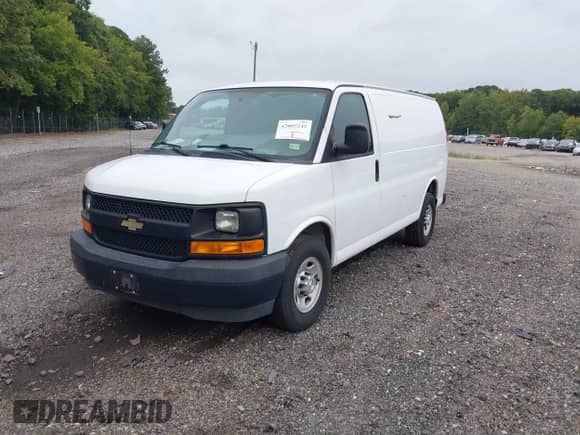 2017 Chevrolet Express Cargo с VIN 1GCWGAFFXH1255574, выставлен на аукционе IAAI как лот 43005245 с пробегом 144 217 миль миль и . История ставок и продаж доступна на DreamBid. Изображение 2.