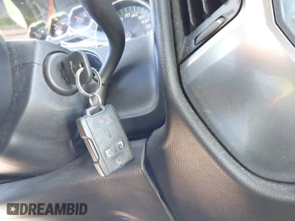 2018 Chevrolet Silverado 2500HD LT с VIN 1GC2KVEG8JZ235359, выставлен на аукционе IAAI как лот 40674239 с пробегом 106 060 миль миль и . История ставок и продаж доступна на DreamBid. Изображение 11.