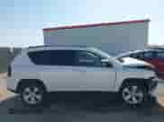 2017 Jeep Compass Sport с VIN 1C4NJCBA5HD123887, выставлен на аукционе IAAI как лот 41996849 с пробегом 145 477 миль миль и . История ставок и продаж доступна на DreamBid. Изображение 14.