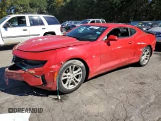 2019 Chevrolet Camaro 1LT z VIN 1G1FB1RX5K0119698, wystawiony jako Copart lot #86689115 z przebiegiem Nie podano mil oraz Czysty tytuł • Clean title. Historia ofert i sprzedaży dostępna na DreamBid. Obrazek 1.