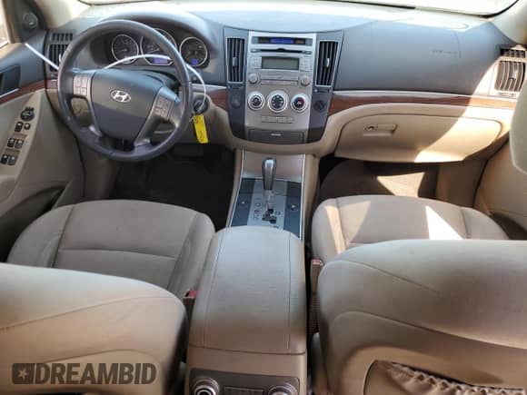 2009 Hyundai Veracruz Limited with VIN KM8NU13CX9U079992, listed as a Copart auction lot 78777974 with 180,289 mi miles and Salvage title. Bid and sale history available at DreamBid. Image 8.