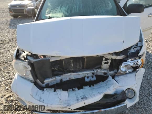 2008 Dodge Durango Limited with VIN 1D8HB58NX8F155319, listed as a Copart auction lot 77111104 with 164,440 mi miles and Salvage title. Bid and sale history available at DreamBid. Image 14.