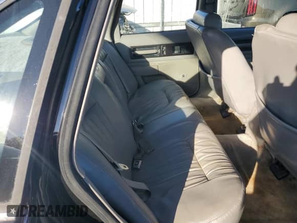 1995 Chevrolet Caprice с VIN 1G1BL52P9SR191075, выставлен на аукционе Copart как лот 89544755 с пробегом 218 547 миль миль и Чистый • Clean title. История ставок и продаж доступна на DreamBid. Изображение 10.