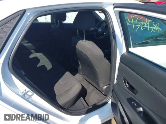 2025 Hyundai Elantra SEL Sport with VIN KMHLM4DG8SU923978, listed as a IAAI auction lot 43214581 with 3,349 mi miles and . Bid and sale history available at DreamBid. Image 8.