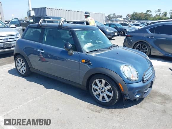 2011 MINI Hardtop with VIN WMWSU3C56BT183361, listed as a IAAI auction lot 42489436 with 106,377 mi miles and . Bid and sale history available at DreamBid. Image 1.