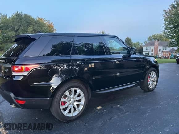 2016 Land Rover Range Rover Sport Dynamic с VIN SALWR2EF9GA580046, выставлен на аукционе Copart как лот 81161495 с пробегом 101 000 миль миль и Чистый • Clean title. История ставок и продаж доступна на DreamBid. Изображение 4.