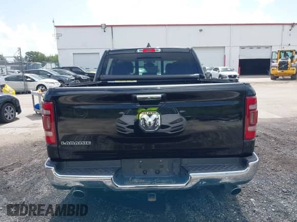 2019 Ram 1500 Laramie with VIN 1C6RREJT3KN771472, listed as a IAAI auction lot 42833281 with 60,860 mi miles and . Bid and sale history available at DreamBid. Image 17.