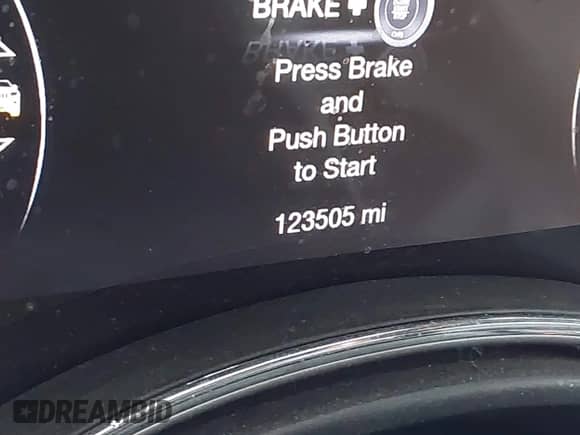 2018 Jeep Grand Cherokee Sterling with VIN 1C4RJEBG5JC221735, listed as a IAAI auction lot 42182575 with 123,505 mi miles and . Bid and sale history available at DreamBid. Image 16.