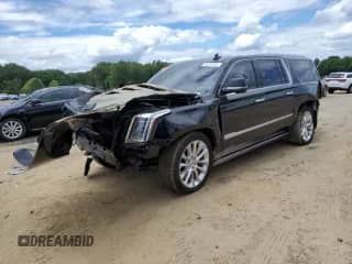 2020 Cadillac Escalade ESV Premium Luxury с VIN 1GYS4JKJ2LR129960, выставлен на аукционе Copart как лот 54701664 с пробегом 79 781 миль миль и Списание • Salvage title. История ставок и продаж доступна на DreamBid. Изображение 1.