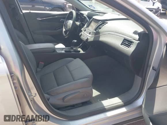 2019 Chevrolet Impala LS с VIN 2G11X5SA3K9129063, выставлен на аукционе IAAI как лот 41830720 с пробегом 130 766 миль миль и . История ставок и продаж доступна на DreamBid. Изображение 5.