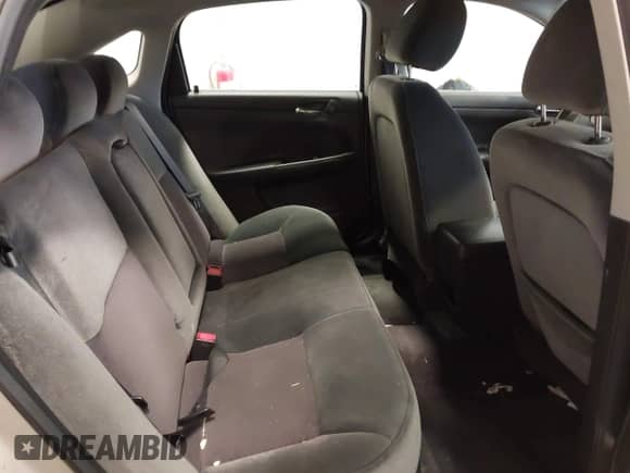 2010 Chevrolet Impala LT z VIN 2G1WB5EN5A1247793, wystawiony jako IAAI lot #43528360 z przebiegiem 77 934 mil mil oraz . Historia ofert i sprzedaży dostępna na DreamBid. Obrazek 8.