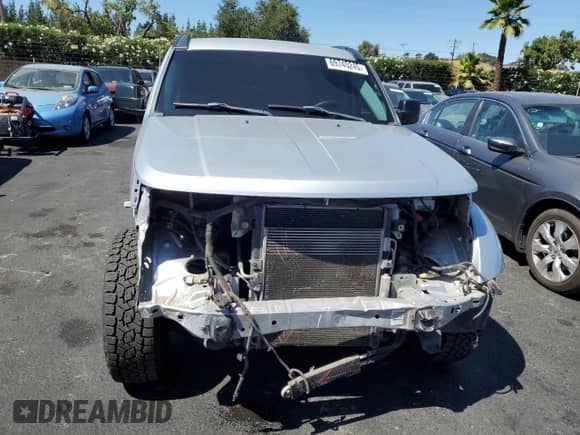 2008 Dodge Nitro SXT with VIN 1D8GU28K88W288879, listed as a Copart auction lot 69745245 with 129,571 mi miles and Salvage title. Bid and sale history available at DreamBid. Image 5.