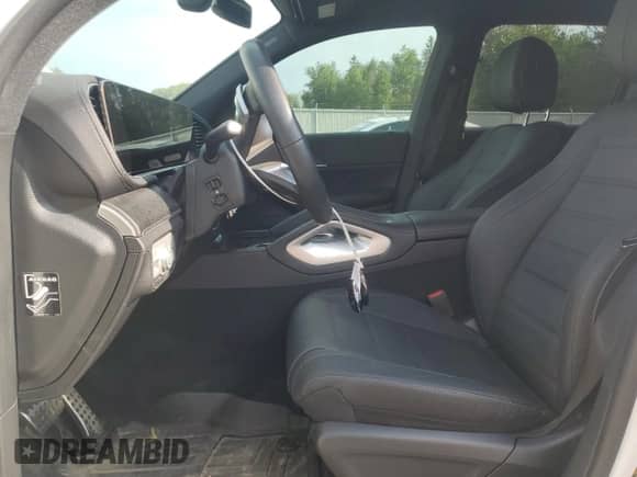 2024 Mercedes-Benz GLS 450 z VIN 4JGFF5KE1RB242100, wystawiony jako Copart lot #69249085 z przebiegiem 4 782 mil mil oraz Czysty tytuł • Clean title. Historia ofert i sprzedaży dostępna na DreamBid. Obrazek 7.