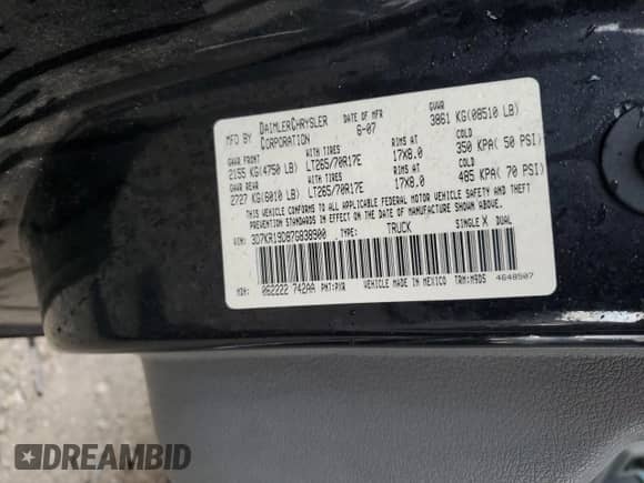 2007 Dodge 1500 SLT z VIN 3D7KR19D87G838900, wystawiony jako Copart lot #74038994 z przebiegiem 270 039 mil mil oraz Szkoda całkowita • Salvage title. Historia ofert i sprzedaży dostępna na DreamBid. Obrazek 12.