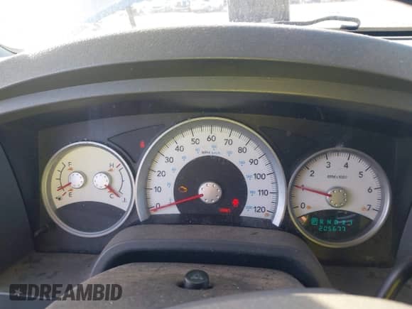 2005 Dodge Dakota SLT с VIN 1D7HE48K35S132981, выставлен на аукционе IAAI как лот 41475748 с пробегом 205 677 миль миль и . История ставок и продаж доступна на DreamBid. Изображение 7.