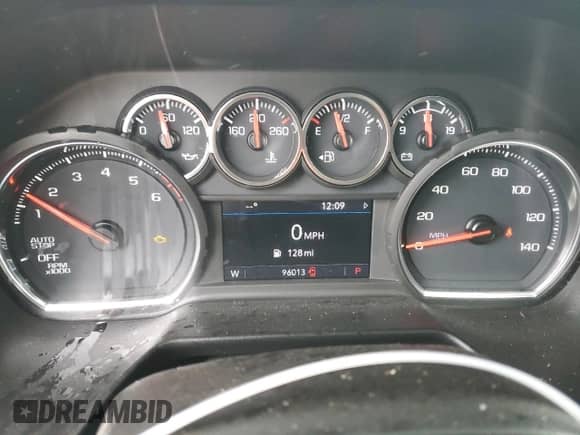 2021 Chevrolet Tahoe RST z VIN 1GNSCRKD5MR351189, wystawiony jako Copart lot #43082535 z przebiegiem 96 013 mil mil oraz Szkoda całkowita • Salvage title. Historia ofert i sprzedaży dostępna na DreamBid. Obrazek 9.