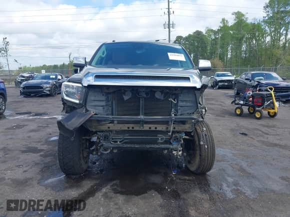 2019 Toyota Tundra SR5 с VIN 5TFAY5F18KX778258, выставлен на аукционе IAAI как лот 41904853 с пробегом 55 214 миль миль и . История ставок и продаж доступна на DreamBid. Изображение 12.