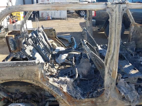 2024 Jeep Wrangler Willys с VIN 1C4PJXDG4RW362919, выставлен на аукционе IAAI как лот 41659376 с пробегом Не указан миль и . История ставок и продаж доступна на DreamBid. Изображение 8.