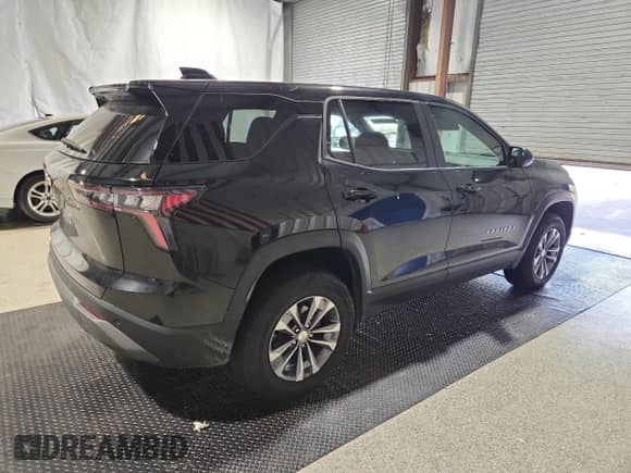 2025 Chevrolet Equinox FWD LT с VIN 3GNAXHEG2SL212173, выставлен на аукционе Copart как лот 69389335 с пробегом 17 359 миль миль и Списание • Salvage title. История ставок и продаж доступна на DreamBid. Изображение 3.