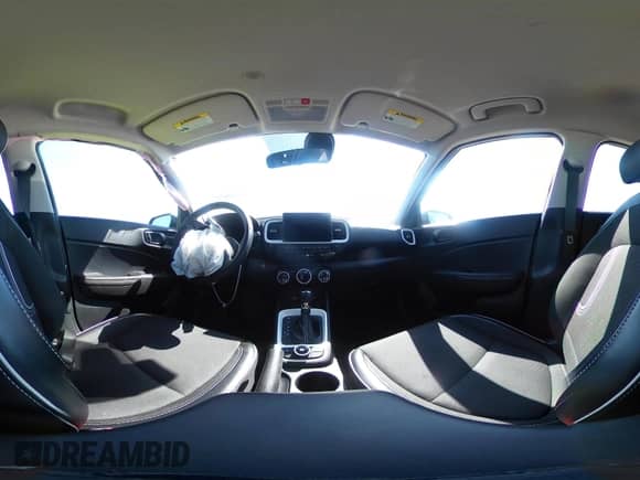 2022 Hyundai Venue SEL с VIN KMHRC8A32NU209421, выставлен на аукционе IAAI как лот 42040565 с пробегом 42 629 миль миль и . История ставок и продаж доступна на DreamBid. Изображение 18.