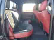 2017 Ram 1500 Rebel z VIN 1C6RR7YT5HS594015, wystawiony jako Copart lot #84951425 z przebiegiem 101 238 mil mil oraz Szkoda całkowita • Salvage title. Historia ofert i sprzedaży dostępna na DreamBid. Obrazek 10.