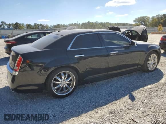 2012 Chrysler 300 C Luxury Series с VIN 2C3CCAPT8CH238273, выставлен на аукционе Copart как лот 86259985 с пробегом 143 766 миль миль и Чистый • Clean title. История ставок и продаж доступна на DreamBid. Изображение 3.