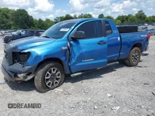 2007 Toyota Tundra SR5 z VIN 5TBBV54107S456249, wystawiony jako Copart lot #63306885 z przebiegiem 264 313 mil mil oraz Czysty tytuł • Clean title. Historia ofert i sprzedaży dostępna na DreamBid. Obrazek 1.