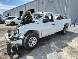 2008 GMC Sierra 1500 Work Truck z VIN 1GTEC14C18Z254265, wystawiony jako Copart lot #62693445 z przebiegiem Nie podano mil oraz Szkoda całkowita • Salvage title. Historia ofert i sprzedaży dostępna na DreamBid. Obrazek 1.