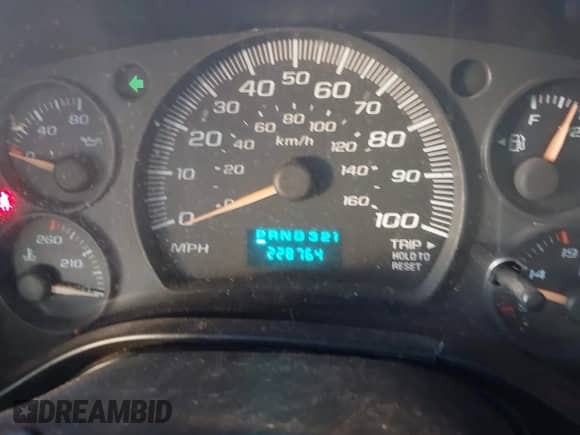 2005 Chevrolet Express Cargo с VIN 1GCGG25V751152384, выставлен на аукционе IAAI как лот 43175694 с пробегом 228 764 миль миль и . История ставок и продаж доступна на DreamBid. Изображение 7.