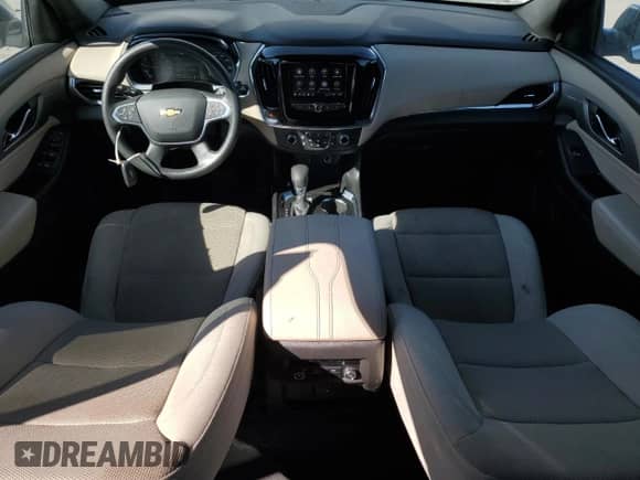2022 Chevrolet Traverse LS z VIN 1GNERFKW5NJ128100, wystawiony jako Copart lot #80573245 z przebiegiem 30 940 mil mil oraz Szkoda całkowita • Salvage title. Historia ofert i sprzedaży dostępna na DreamBid. Obrazek 8.