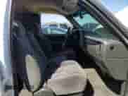 2006 Chevrolet Silverado 1500 LS с VIN 2GCEC13V261282536, выставлен на аукционе Copart как лот 70214565 с пробегом 138 557 миль миль и Списание • Salvage title. История ставок и продаж доступна на DreamBid. Изображение 7.