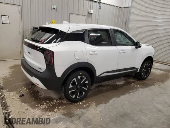2025 Nissan Kicks SV with VIN 3N8AP6CB7SL349277, listed as a Copart auction lot 70684775 with 1,170 mi miles and Salvage title. Bid and sale history available at DreamBid. Image 3.