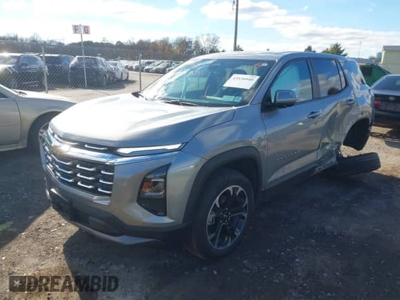 2025 Chevrolet Equinox AWD LT z VIN 3GNAXPEG1SL273511, wystawiony jako IAAI lot #43536040 z przebiegiem 14 989 mil mil oraz . Historia ofert i sprzedaży dostępna na DreamBid. Obrazek 2.