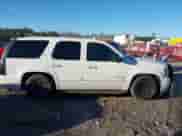 2007 Chevrolet Tahoe LS с VIN 1GNFC13J37R204879, выставлен на аукционе IAAI как лот 41286163 с пробегом Не указан миль и . История ставок и продаж доступна на DreamBid. Изображение 14.