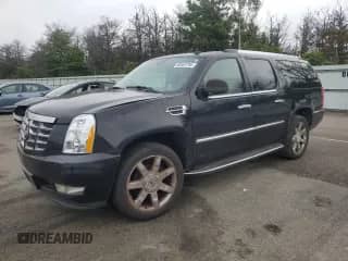 2007 Cadillac Escalade ESV with VIN 1GYFK66837R346905, listed as a Copart auction lot 80563795 with 131,972 mi miles and Clean title. Bid and sale history available at DreamBid. Image 1.