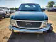 1999 Ford F-150 XL z VIN 1FTRX17L1XNA63324, wystawiony jako Copart lot #87388335 z przebiegiem Nie podano mil oraz Szkoda całkowita • Salvage title. Historia ofert i sprzedaży dostępna na DreamBid. Obrazek 5.