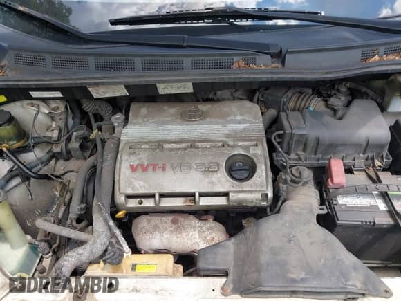 2004 Toyota Sienna XLE z VIN 5TDBA22C84S017446, wystawiony jako IAAI lot #42796297 z przebiegiem 177 381 mil mil oraz . Historia ofert i sprzedaży dostępna na DreamBid. Obrazek 10.