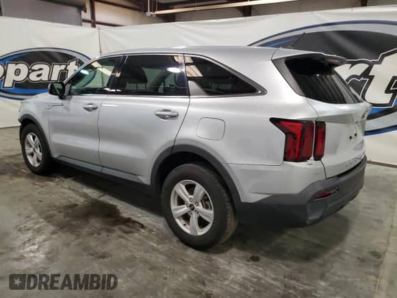 2021 Kia Sorento LX with VIN 5XYRG4LCXMG021700, listed as a Copart auction lot 81026475 with 90,814 mi miles and Clean title. Bid and sale history available at DreamBid. Image 2.