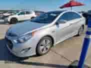 2015 Hyundai Sonata with VIN KMHEC4A4XFA135622, listed as a Copart auction lot 82300915 with 170,656 mi miles and Clean title. Bid and sale history available at DreamBid. Image 1.