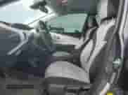 2019 Toyota Prius LE с VIN JTDL9RFU5K3008890, выставлен на аукционе Copart как лот 85339975 с пробегом 48 930 миль миль и Списание • Salvage title. История ставок и продаж доступна на DreamBid. Изображение 7.