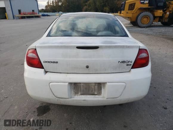 2003 Dodge Neon SE с VIN 1B3ES26C33D188234, выставлен на аукционе Copart как лот 78412784 с пробегом 126 161 миль миль и Списание • Salvage title. История ставок и продаж доступна на DreamBid. Изображение 6.